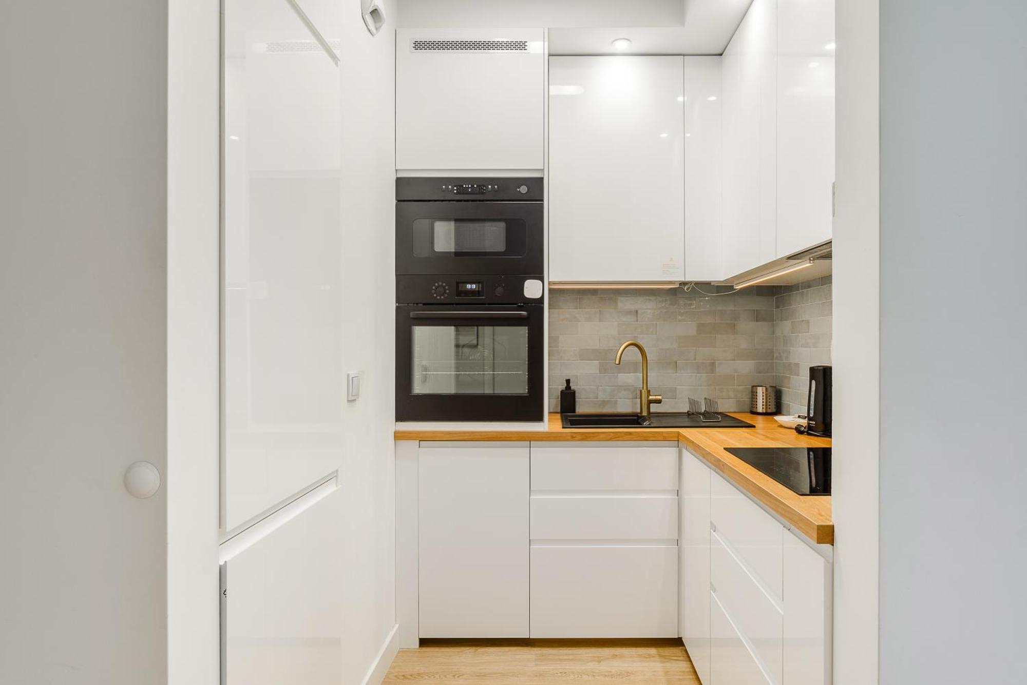 Cozy Family Apartments With Balcony Near Zlote Tarasy Βαρσοβία Δωμάτιο φωτογραφία
